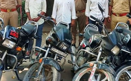 प्रयागराज की सिविल लाइंस पुलिस ने 3 बाइक चोर पकड़े:चोरी की 3 मोटरसाइकिल बरामद, 2 आरोपियों पर पहले भी केस दर्ज
