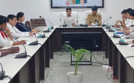 मऊ में 4 जनवरी को आएगी अंतिम मतदाता सूची:1200 से ज्यादा वोटरों वाले बूथों का होगा बंटवारा, 2 नवंबर तक प्रक्रिया पूरी होगी