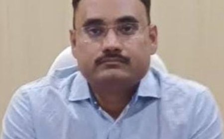 अम्बेडकरनगर में 67,119 विद्यार्थी देंगे यूपी बोर्ड परीक्षा:कॉपियों का प्रारूप बदलेगा, QR कोड से होगी पहचान