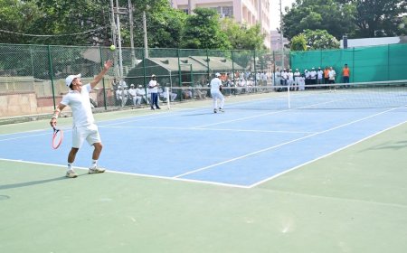 SSB की 8 टीमें लॉन टेनिस प्रतियोगिता में खेल रहीं:लखनऊ में 20वीं अंतर-सीमांत प्रतियोगिता के सेमीफाइनल और फाइनल 29 अक्टूबर को होंगे