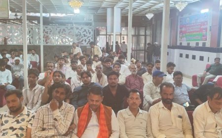 मुजफ्फरनगर में सम्मान समारोह आयोजित:अमन बंसल बोले- समाज और शासन के बीच महत्वपूर्ण कड़ी