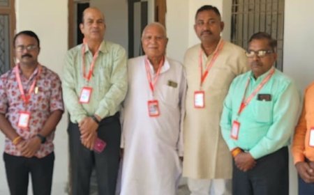 गोरखपुर में पीपीए की मासिक बैठक:हितों, संगठनात्मक अनुशासन और समाचारों की गुणवत्ता पर चर्चा की गई