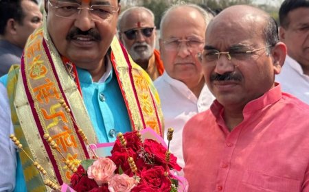 इटावा पहुंचे केशव प्रसाद मौर्य:बोले- जनता भाजपा को जिताकर इसका जवाब देगी, मैनपुरी रवाना होने से पहले साधा निशाना