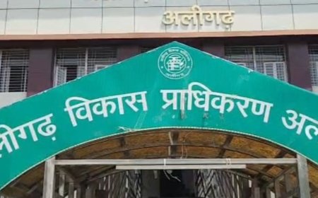 फौजी पड़ाव की दुकानों पर ADA का निगम को नोटिस:अलीगढ़ में थाना बन्नादेवी के पीछे बनी दुकानों पर दो विभाग आमने-सामने; किस जमीन पर निर्माण, 15 दिन में मांगा हिसाब