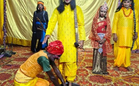 राम वन-गमन के दृश्य ने दर्शकों की आंखें कीं नम:केवट संवाद ने भावविभोर किया, दशरथ प्रतिज्ञा, राम वन गमन और केवट संवाद का मंचन