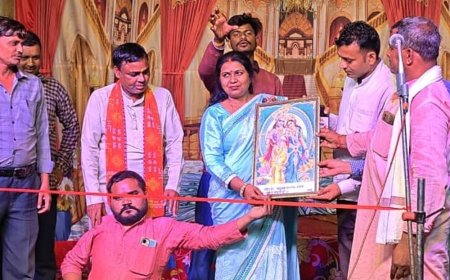 पूर्व IAS दिव्या मित्तल लहुरियादह गांव जाएंगी:78 साल की बुजुर्ग महिला से करेंगी मुलाकात, रात में रामलीला में भी होंगी शामिल