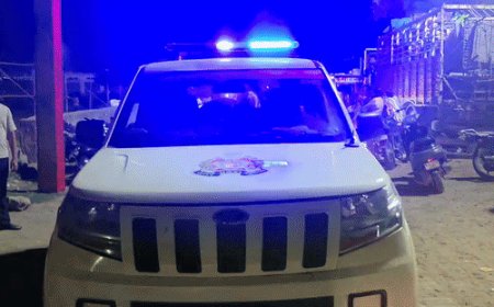 गाजियाबाद में पुलिस ने सपा का साइकिल कार्यक्रम रोका:रात में बुलडोजर से टेंट उखाड़ा, सपा नेता ने कहा- भाजपा विधायक नंद किशोर गुर्जर को रावण बताया
