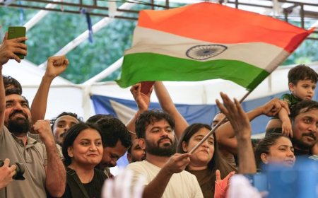 कनॉट प्लेस में CJP की तिरंगा यात्रा, व्यापारियों ने पूछा- CP ही क्यों