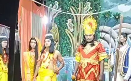 अमेठी में रामलीला का मंचन:कैकेयी-मंथरा संवाद, राम-सीता और लक्ष्मण के वनवास तथा राम-केवट के प्रसंग हुए प्रस्तुत