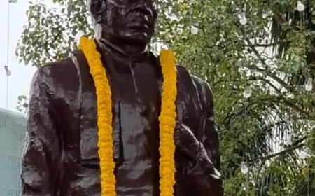 राष्ट्रीय एकता दिवस पर सरदार पटेल को किया नमन:सीएम योगी ने एक्स पर दी श्रद्धांजलि, कहा- राष्ट्र की शक्ति उसकी एकता में निहित है