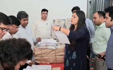 गौतमबुद्धनगर में स्नातक-शिक्षक निर्वाचन के लिए पोलिंग पार्टियां रवाना:23 अक्टूबर को 13 केंद्रों पर सुबह 8 से शाम 4 बजे तक होगा मतदान