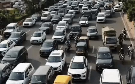 नोएडा चिल्ला एलिवेटेड का 65 प्रतिशत काम पूरा:892.75 करोड़ किए जा रहे खर्च, 5 लाख वाहन चालकों को रोजाना मिलेगी राहत