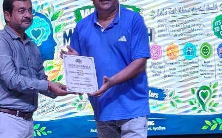 अयोध्या में मानसिक स्वास्थ्य पर व्याख्यान सत्र:डॉ. आलोक बोले- तनाव और अनिद्रा से बचने के लिए अच्छी नींद जरूरी