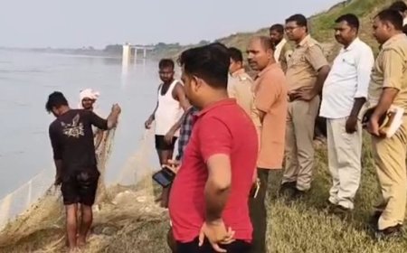 यमुना में डूबे किशोर का शव 40 घंटे बाद मिला:घटनास्थल से 6 किलोमीटर दूर बैरफ गांव के पास नदी किनारे मिला
