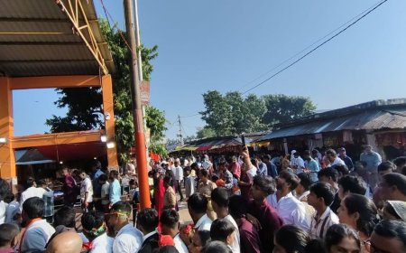 मां लेहड़ा देवी मंदिर में उमड़ा आस्था का सैलाब:नवरात्र के पांचवें दिन यूपी, बिहार और नेपाल से पहुंचे भक्त