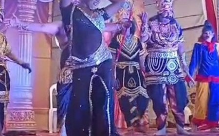 मेरठ में शूर्पणखा ने फिल्मी गानों पर डांस किया, VIDEO:रावण के सामने ‘चांद का टुकड़ा’ गाने पर ठुमके लगाए, उठ रहे सवाल