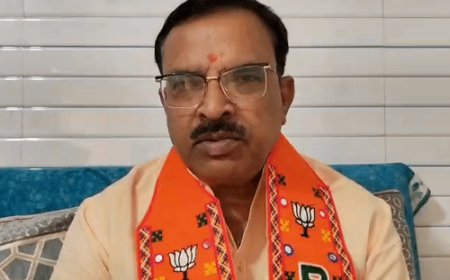राज्यसभा सांसद ने राहुल-अखिलेश पर साधा निशाना:बोले- विपक्ष के नेता नवरात्र में मंदिर दर्शन करने नहीं जाते, पत्नी को मस्जिद ले जाते है