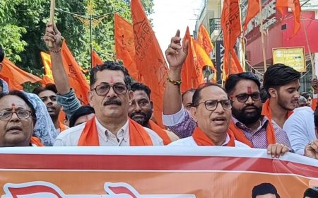 पश्चिमी यूपी को अलग राज्य बनाने की मांग पर प्रदर्शन:मुजफ्फरनगर में शिवसेना ने जुलूस निकाला, एम्स और हाईकोर्ट बेंच की स्थापना की मांग की