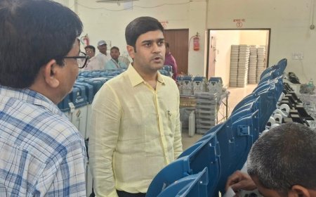 मऊ में ईवीएम-वीवीपैट का मॉक पोल होगा:विधानसभा चुनाव-2027 की तैयारियां तेज; कलेक्ट्रेट वेयरहाउस में होगी प्रक्रिया