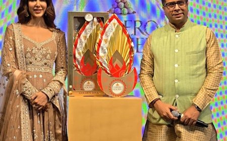 वाराणसी में फेरेरो रोशे उत्पाद लॉन्च:गंगा घाट पहुंचीं अभिनेत्री सोनम बाजवा, गोल्डन दीया और चॉकलेट बार्स किया पेश