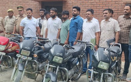 गाजीपुर में बाइक चोर गिरोह के 3 सदस्य गिरफ्तार:16 चोरी के वाहन बरामद, पुर्जे खोलकर बेचते थे आरोपी