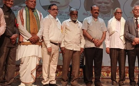 बुलंदशहर में अग्निकर्म पर राष्ट्रीय आयुर्वेद कार्यशाला:11 राज्यों के चिकित्सक और विद्यार्थी जुटे, क्विज और श्लोक वाचन प्रतियोगिताएं हुई
