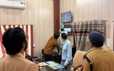 बुलंदशहर में UPSSSC PET-2026 परीक्षा शांतिपूर्ण शुरू:अपर पुलिस अधीक्षक नगर ने केंद्रों का निरीक्षण किया, नकल रोकने के लिए कड़े इंतजाम