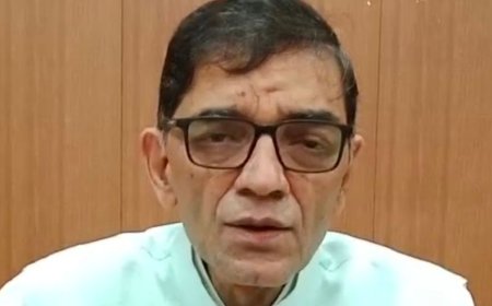 बलिया डीएम ने की अपील, त्योहार शांति-भाईचारे से मनाएं:नवरात्रि और विजयदशमी पर सामाजिक सद्भाव बनाए रखने को कहा