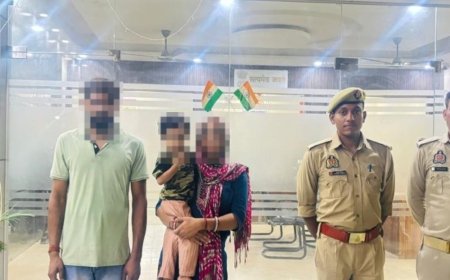 दुर्गा पूजा मेले में बिछड़ी 2 साल की बच्ची मिली:गाजियाबाद में पुलिस ने 1 घंटे में खोजा, बेटी को पाकर माता-पिता रो पड़े