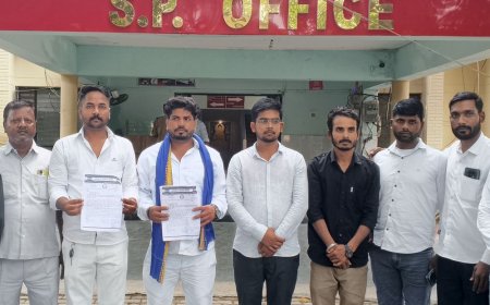 विधायक पर अंबेडकर और कलाम पर आपत्तिजनक टिप्पणी का आरोप:सिसवा में आजाद समाज पार्टी ने एसपी को पत्र सौंपकर कार्रवाई की मांग की