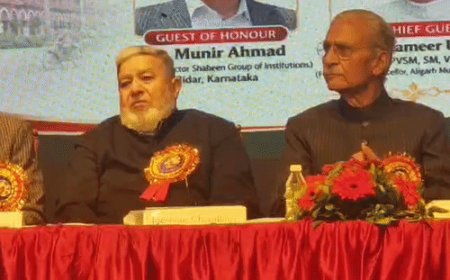 कानपुर में सर सैयद डे पर जुटे शिक्षाविद:अलीग बोले- अच्छी शिक्षा से देश की तरक्की होगी, 17 अक्टूबर का दिन ईद जैसा
