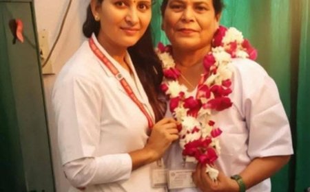 रामपुर जिला चिकित्सालय में विक्टोरिया मैसी का स्वागत:कार्यवाहक से स्थायी मैट्रन बनने पर कर्मचारियों ने किया सम्मान