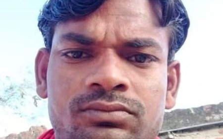 कमरे में पंखे से लटका मिला युवक का शव:देवरिया में पत्नी ने दो महीने पहले घर छोड़ा था, जांच में जुटी पुलिस