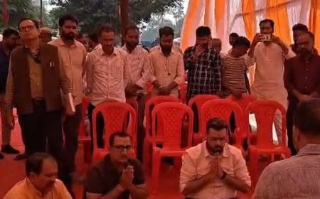 मथुरा-वृंदावन में 90 करोड़ से तीन सड़कें बनेंगी:नगर आयुक्त ने मुख्यमंत्री ग्रिड योजना के तहत निर्माण कार्य शुरू कराया