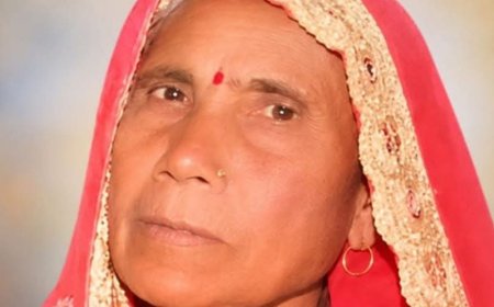 झांसी की महिला की कानपुर सड़क हादसे में मौत:भतीजे के दस्टोन संस्कार में शामिल होने गई थीं, अज्ञात वाहन की टक्कर से घायल; इलाज के दौरान गई जान