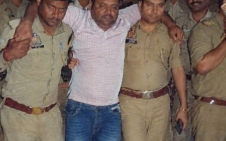 रोहतास हत्याकांड के दो आरोपी मुठभेड़ में गिरफ्तार:एक के दाहिने पैर में गोली लगी, पुलिस ने तमंचा, कारतूस और बाइक जब्त की