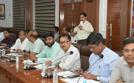 मतदाता सूची में नाम जुड़वाने का मौका आज:17 और 24 अक्टूबर को बूथों पर मिलेंगे BLO, सुबह 10 से शाम 4 बजे तक कराएं रजिस्ट्रेशन