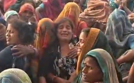 नरोरा हादसे में पांच की मौत से गांव में मातम:शव गांव पहुंचते ही गूंज उठीं चीखें, कई घरों में नहीं जले चूल्हे; आज होगा अंतिम संस्कार