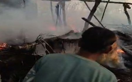 बेटी की शादी के लिए रखे 1.50 लाख रुपए जले:शाहजहांपुर में छप्परदार मकान में लगी आग, दीपावली के बाद होनी थी शादी