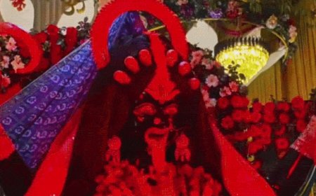 आधी रात को महाआरती में गूंजे मां काली के जयकारे:सदर बाजार से लेकर खटीक मोहल्ले के काली दरबार में उमड़ी भक्तों की भीड़