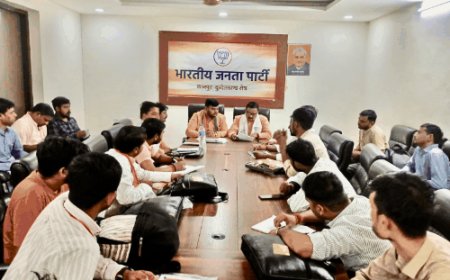 BJP ने 52 विधानसभा सीटों पर भेजे विस्तारक:कानपुर-बुंदेलखंड क्षेत्रीय प्रभारी ने बूथ मजबूत करने की दी जिम्मेदारी