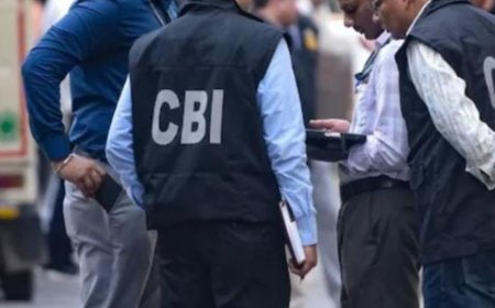 नोएडा PNB में करोड़ों का घोटाला:CBI गाजियाबाद एंटी करप्शन ब्रांच ने महिला कर्मचारी समेत 8 पर FIR दर्ज की
