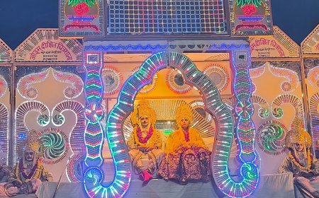 मैनपुरी में श्रीराम राज्याभिषेक लीला का मंचन:स्टेशन रोड स्थित अवध नगर की अयोध्यापुरी में हुआ