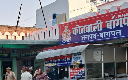 गाड़ी मोड़ने के विवाद में युवक पर हमला:बागपत में घर में घुसकर कार तोड़ी, सिर पर तमंचे की बट से वार; तीन पर मुकदमा दर्ज