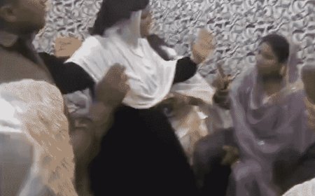 गोरखपुर शादी में मुंबई की महिला का हंगामा:पति की कॉलर पकड़कर घसीटा, दूसरी पत्नी से बोली- मेरा शौहर है, तेरा जबड़ा तोड़ दूंगी