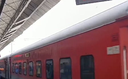 चंडीगढ़-बरौनी के बीच गोरखपुर होकर चलेगी स्पेशल ट्रेन:दीवाली-छठ में घर जाने वालों को राहत; जानिए पूरा शेड्यूल