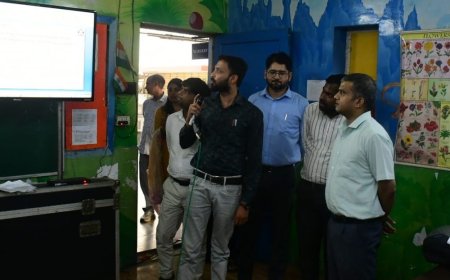 प्रयागराज में जनगणना कर्मियों को प्रशिक्षण दिया गया:16 नवंबर से स्व-गणना शुरू होगी; डीएम मनीष कुमार वर्मा ने व्यवस्थाएं देखीं