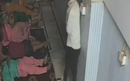 कल्याणपुर के 3 अस्पतालों में चोरी, मरीजों के मोबाइल-नकदी गायब:भोर पहर दाखिल होकर वारदात को अंजाम देता है चोर, सीसीटीवी में कैद