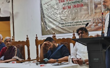 लखनऊ में SIR को लेकर नागरिक बैठक:ज्ञानेश कुमार के इस्तीफा कि मांग किया, योगेंद्र यादव बोले-1 नवंबर को दिल्ली में होगी ऐतिहासिक रैली