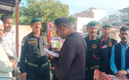 सहारनपुर में नगर निगम ने अतिक्रमण पर बुलडोजर चलाया:दो रूटों पर चला अभियान, 6700 रुपये जुर्माना भी वसूला